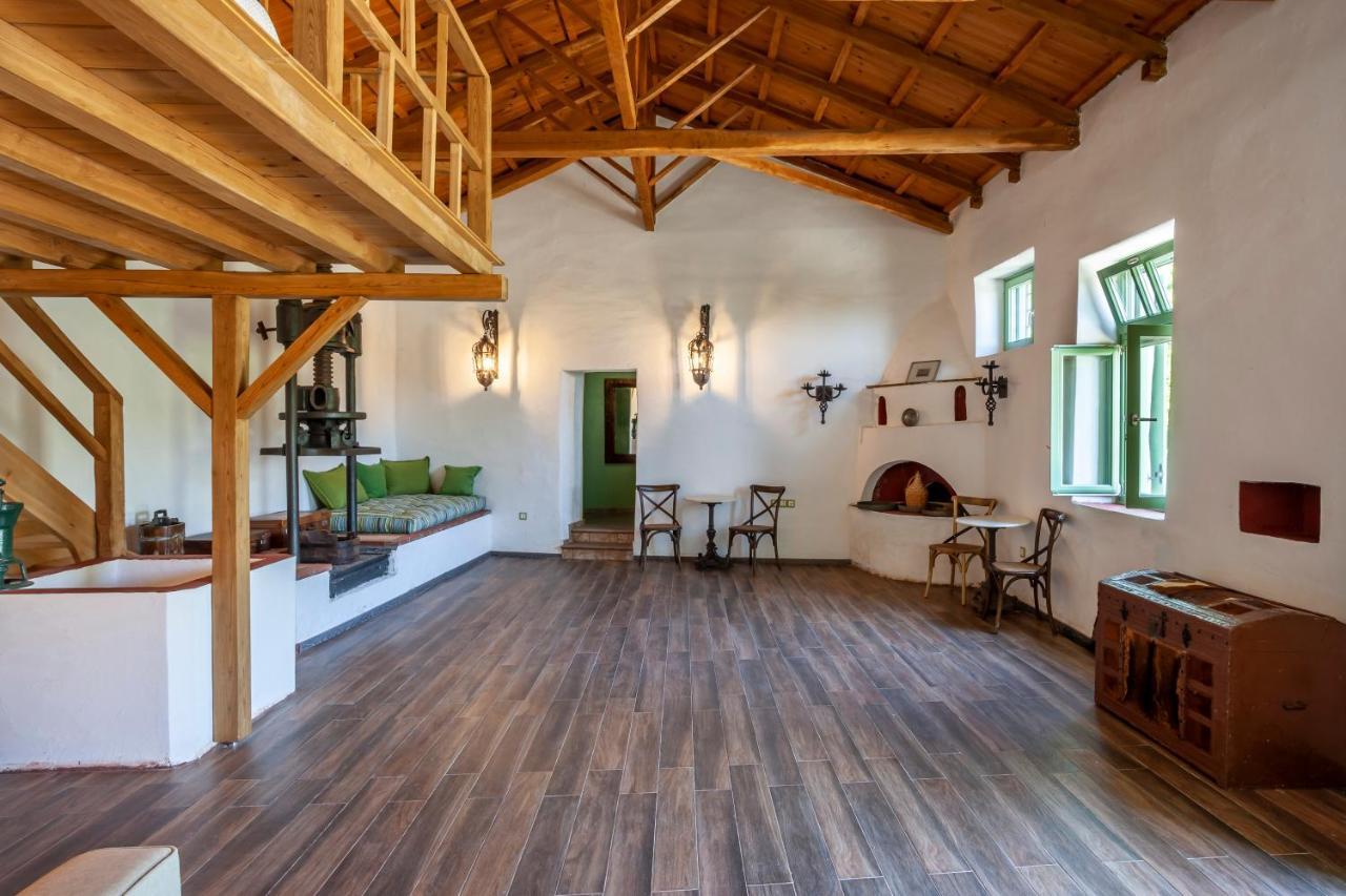 Olea Skopelos Villas With Swimming Pools & Sea View Panormos  Eksteriør billede